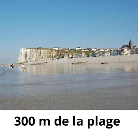 Caprices De Grand Lit Double Avec Balneo Et Beau Balcon, Vue Panoramique, 300 Metres Les Bains Le Treport Petit Dejeuner Servi En En Option *