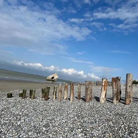 Lit King Size Avec Balnéo Et Grand Balcon, Vue Panoramique, 300 Mètres Couette-café Mers-les-Bains
